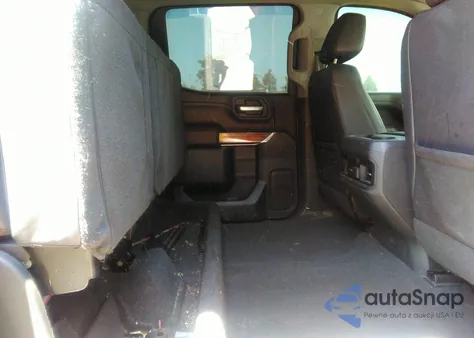 2021 Chevrolet Silverado 1500 4Wd Short Bed Rst from USA, damaged, VIN 3GCUYEEL2MG303826